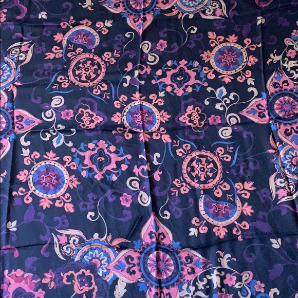 Loro Piana floral shawl - Picture 3 of 8